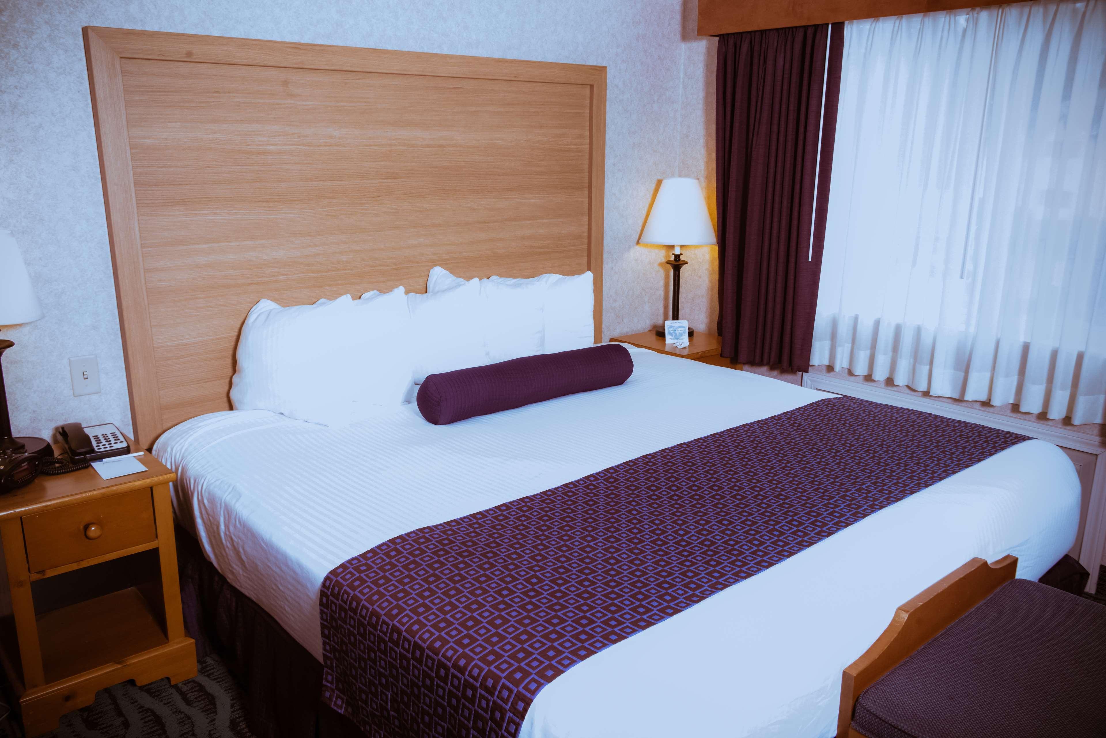 Best Western Plus Executive Court Inn & Conference Center Manchester Exteriér fotografie